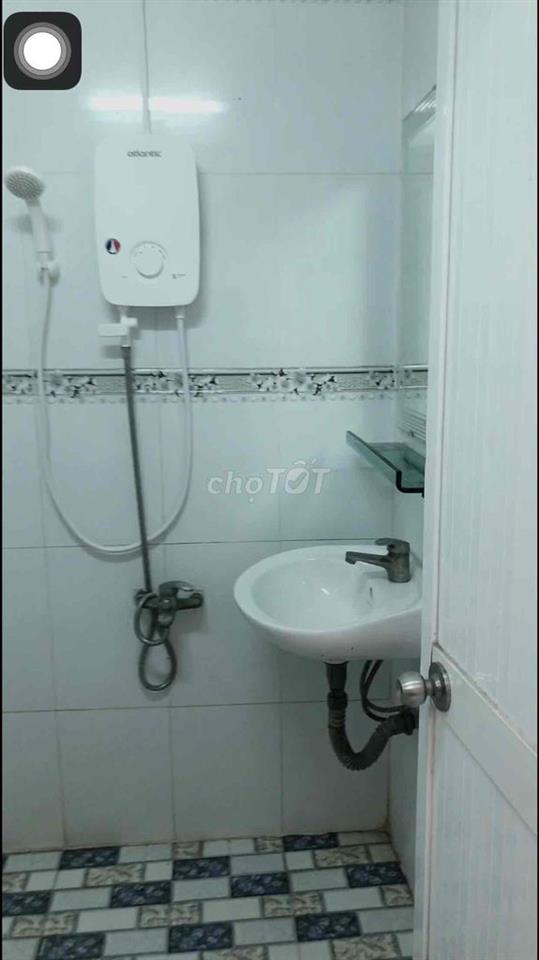 Phòng đẹp + sân sau 35m2