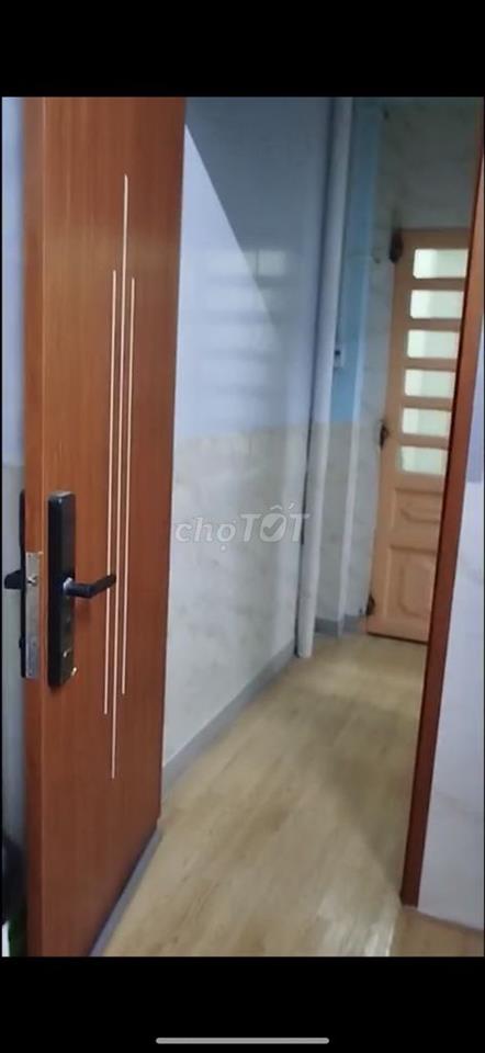 Lầu 3 phòng tách bếp