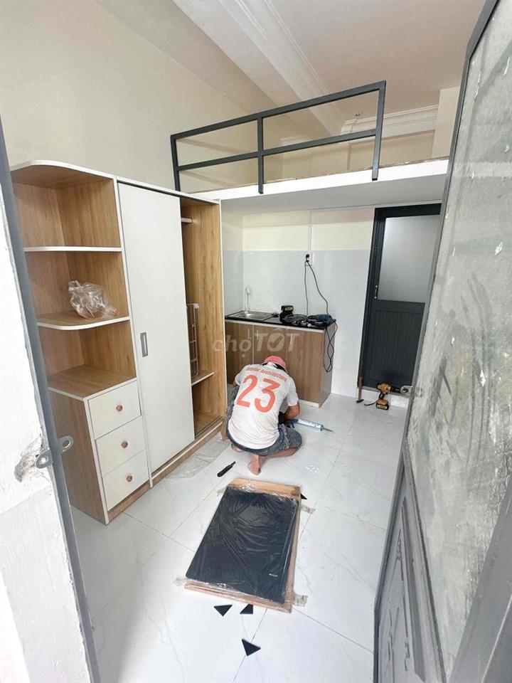 KHAI TRƯƠNG PHÒNG MỚi CÓ BAN CÔNG