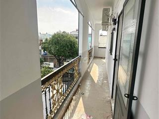 KHAI TRƯƠNG PHÒNG MỚi CÓ BAN CÔNG
