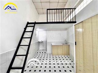 duplex trệt đầy đủ tiện nghi ở ngã tư bốn xã