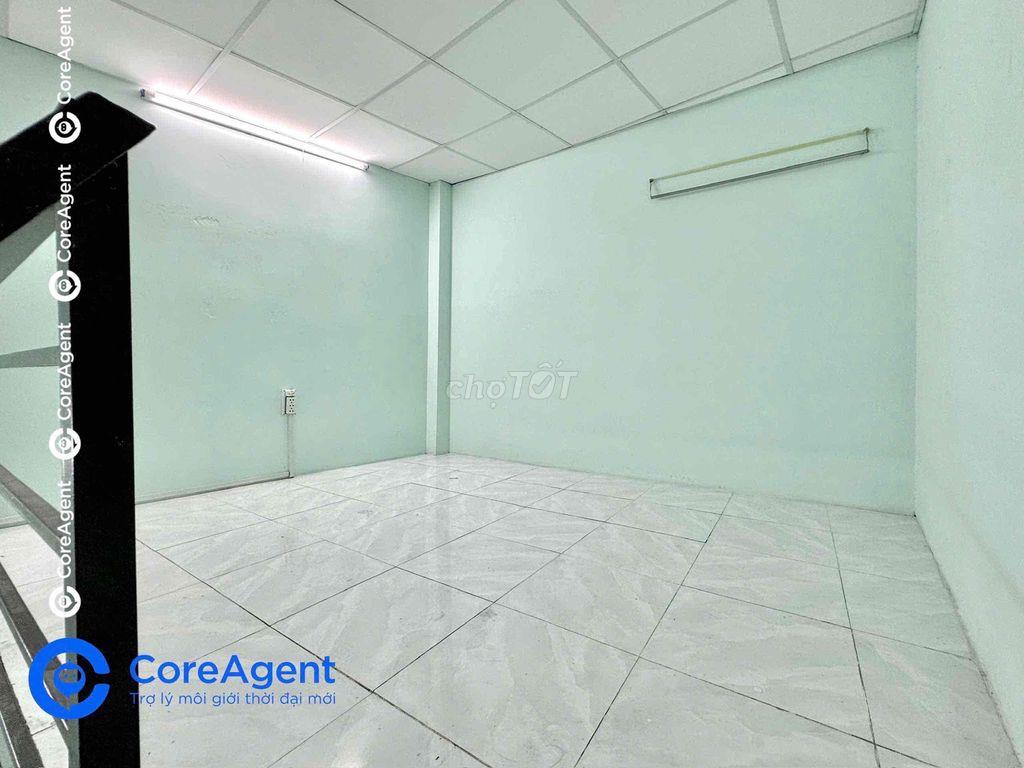 TRỆT - Duplex gác cao 1m8
