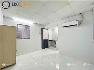đầu đường Nguyễn Sơn, giáp Thoại Ngọc Hầu, Tân Phú