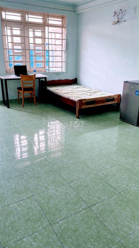 Giờ giấc tự do🔴Phòng lớn 40m2_ban công hướng đông_ngay Aeon Mal TânPhú