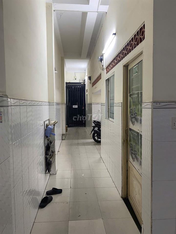 TÌM NỮ SINH VIÊN HOẶC NHÂN VIÊN VĂN PHÒNG Ở GHÉP.