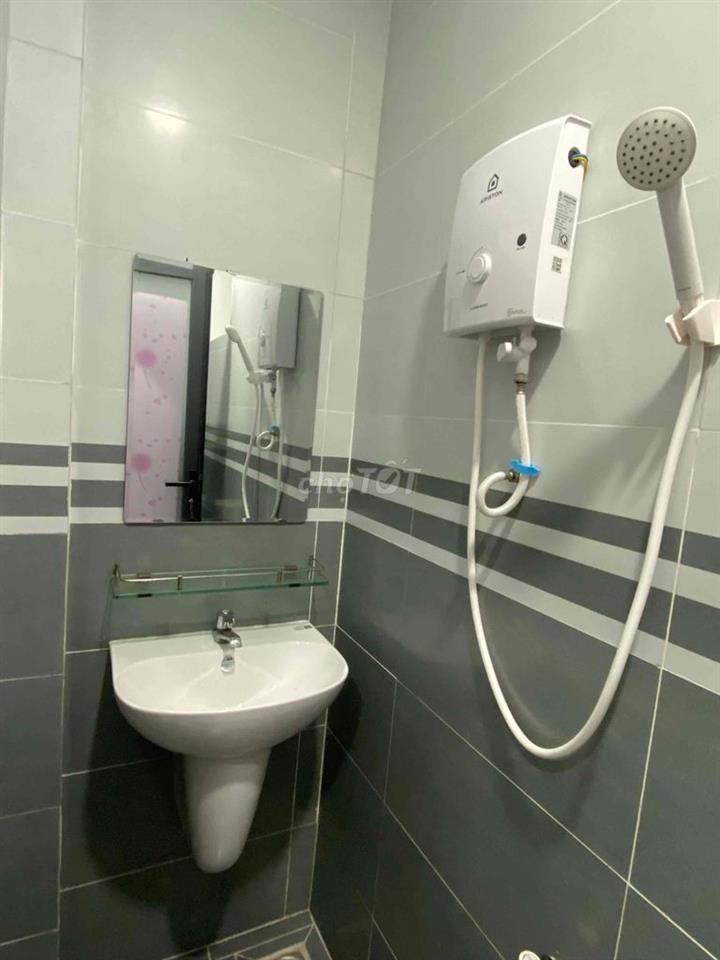 nhà và nội thất mới 100%