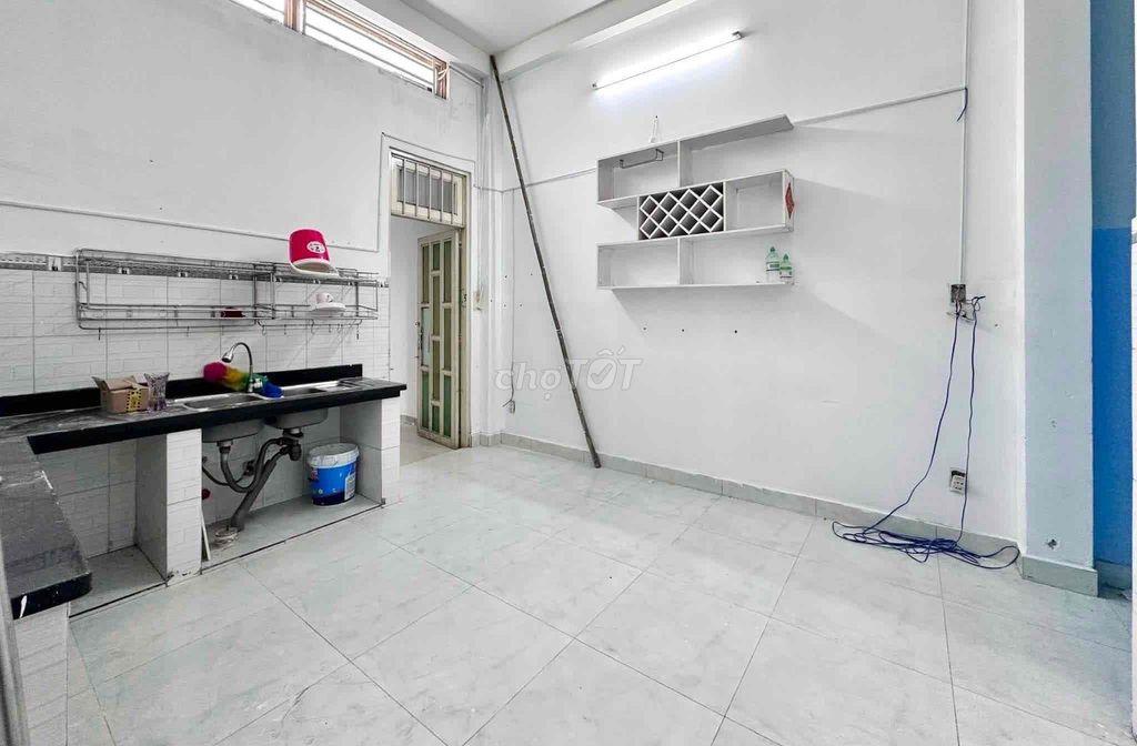 CHO THUÊ PHÒNG TRỌ TÁCH BẾP 45m2