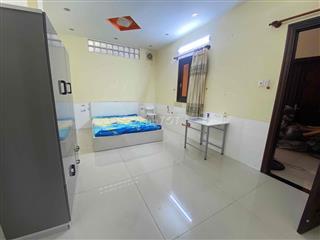 Cho nữ thuê phòng đầy đủ tiện nghi - khu Tên lửa Vip