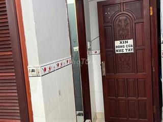 Cho thuê phòng Gần công viên Phú Lâm