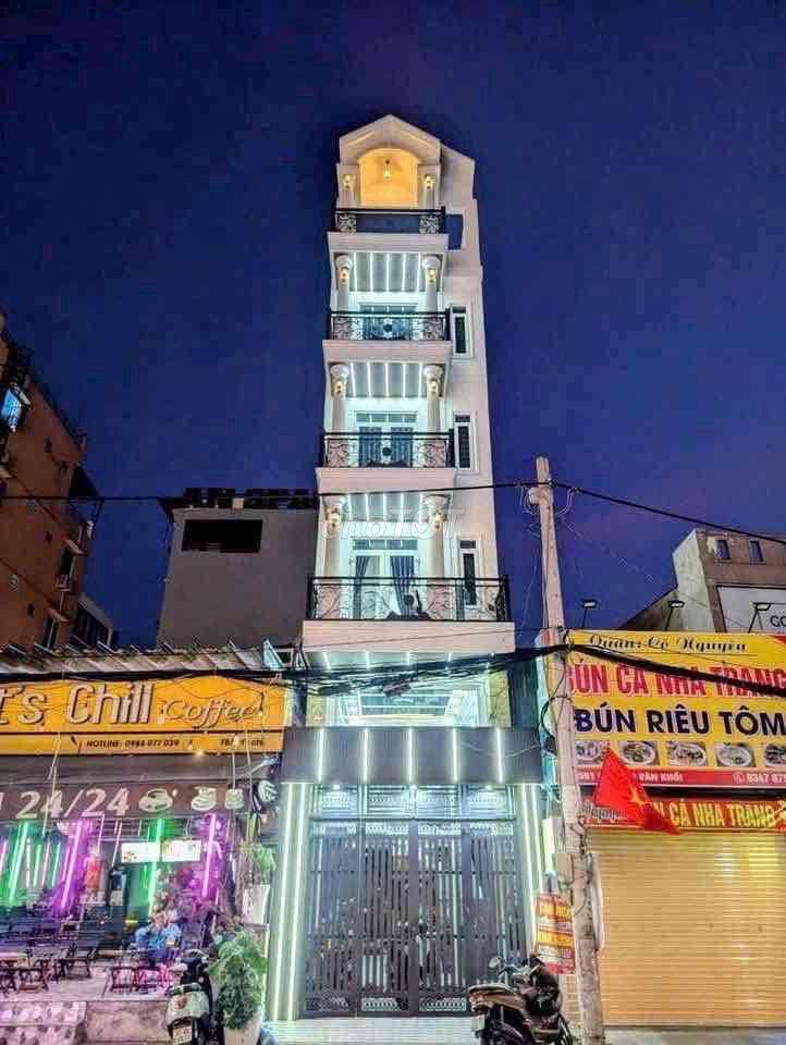 Bán Mặt tiền 5 lầu Nguyễn văn khối thông tây hội HCM