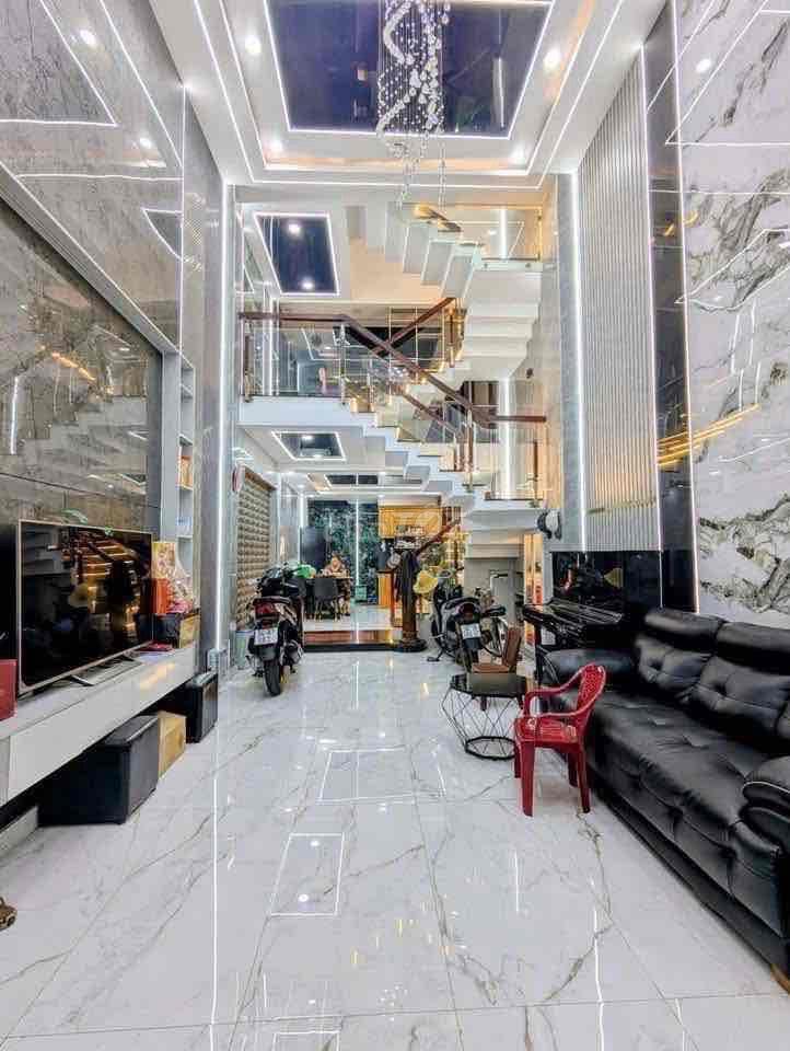 Bán Mặt tiền 5 lầu Nguyễn văn khối thông tây hội HCM