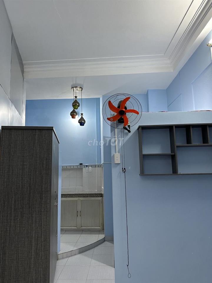 Phòng Bùi Đình Tuý, ngay trệt, full nội thất, gần chợ