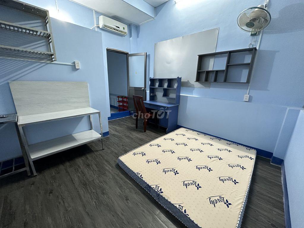 Phòng Bùi Đình Tuý, full nội thất, đẹp