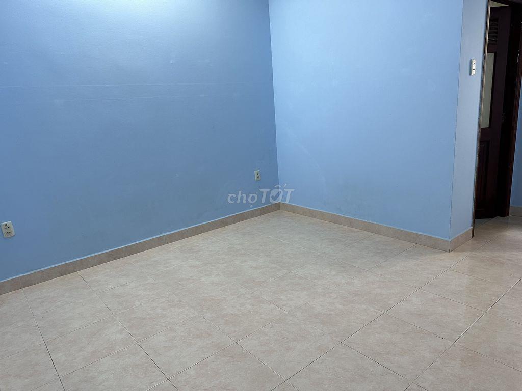 Phòng nhà mặt tiền Bình Lợi, gần ĐH Văn Lang