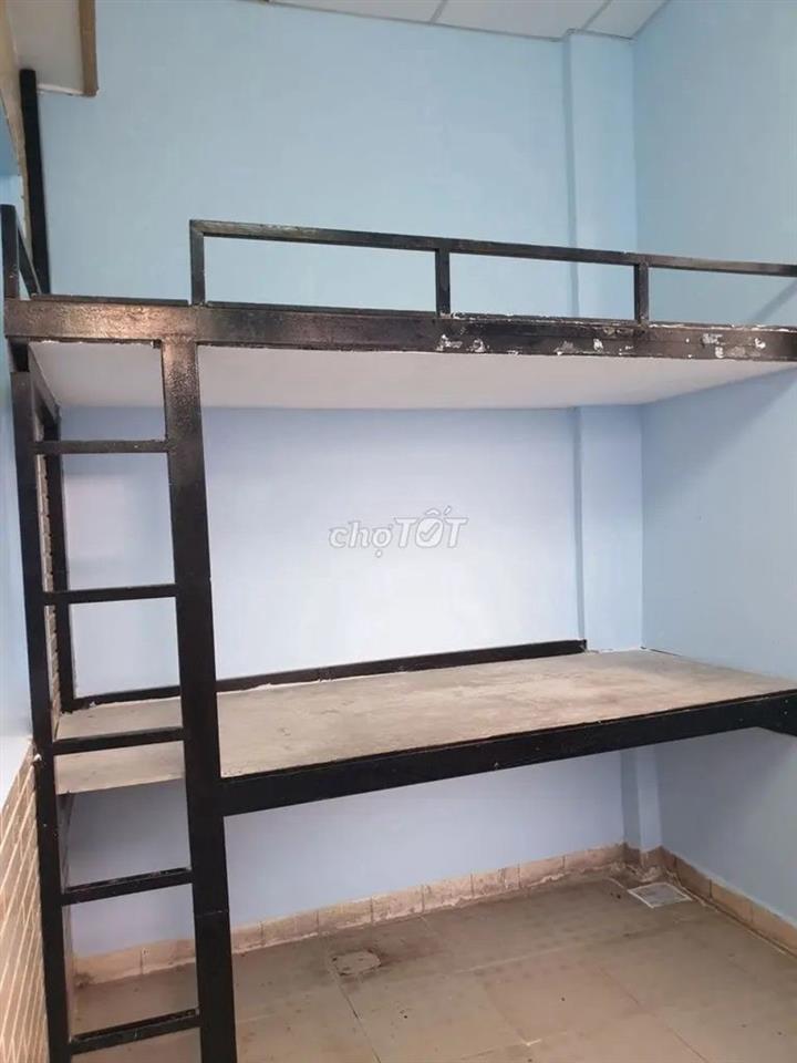 Phòng gần chân cầu Bình Lợi, WC chung 1 phòng khác
