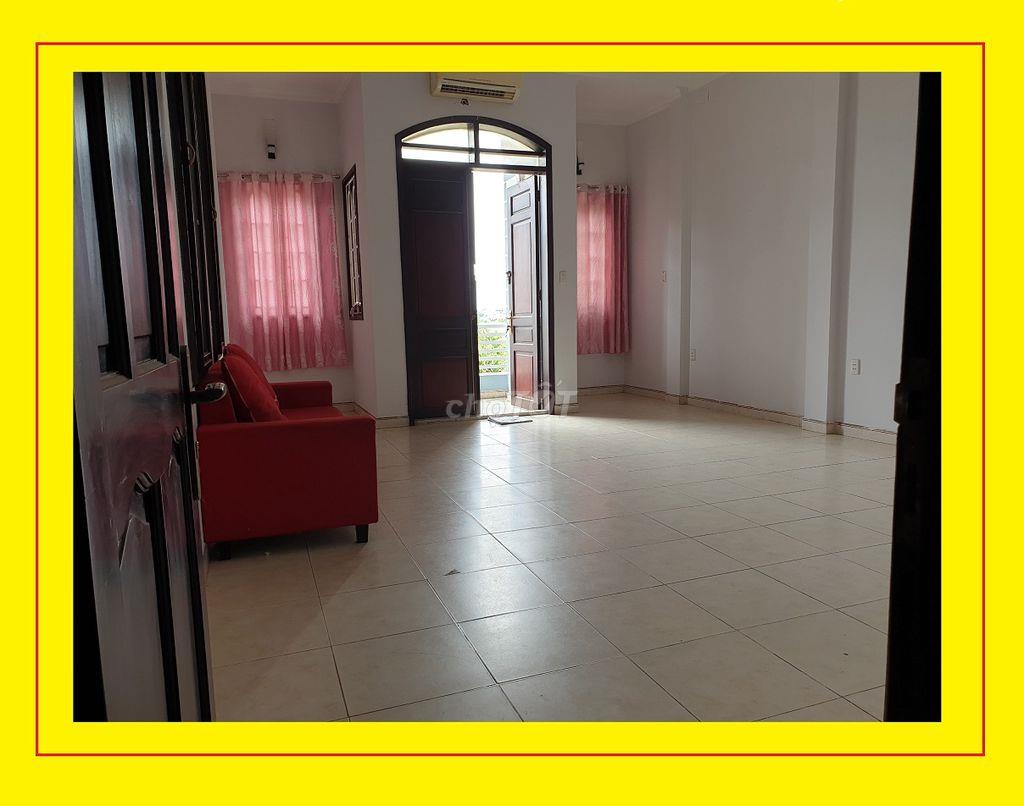 Phòng siu rộng đường Bình Lợi, có BAN CÔNG, view rất đẹp, thoáng
