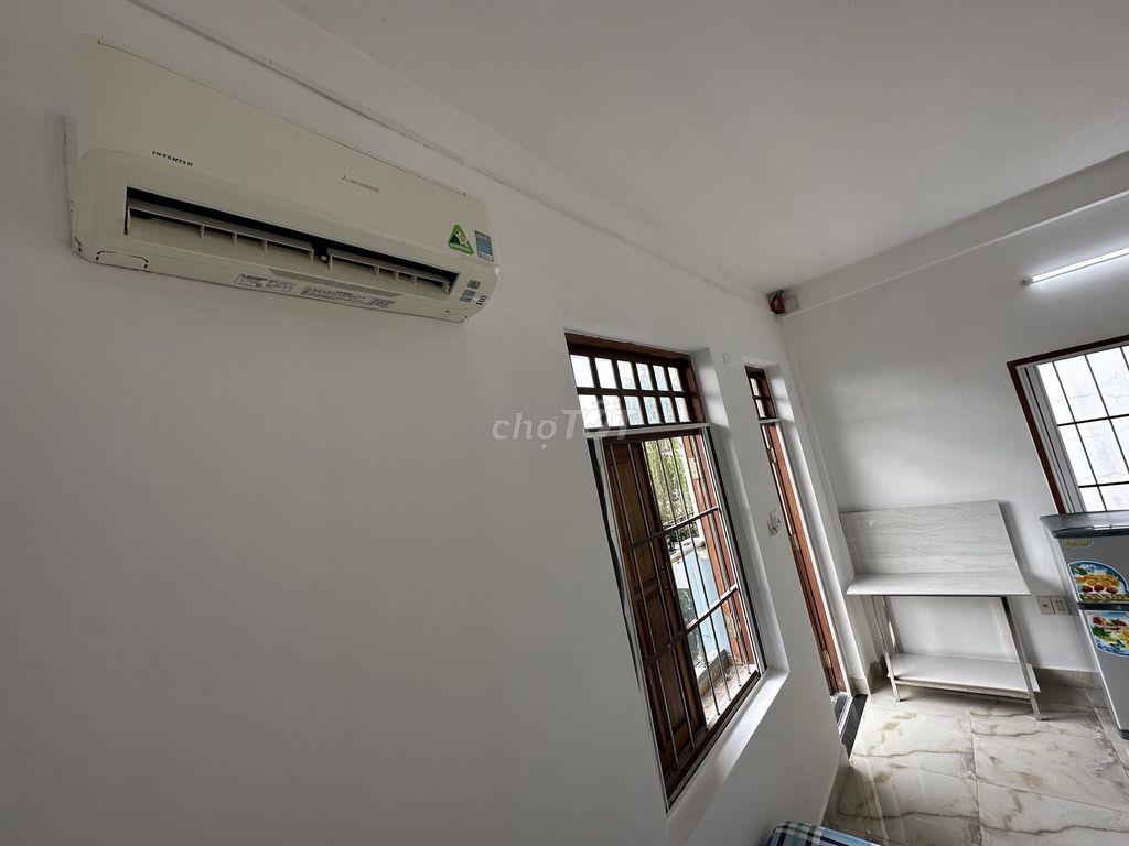 Phòng Bình Lợi, đẹp full nội thất, có BAN CÔNG, gần Văn Lang