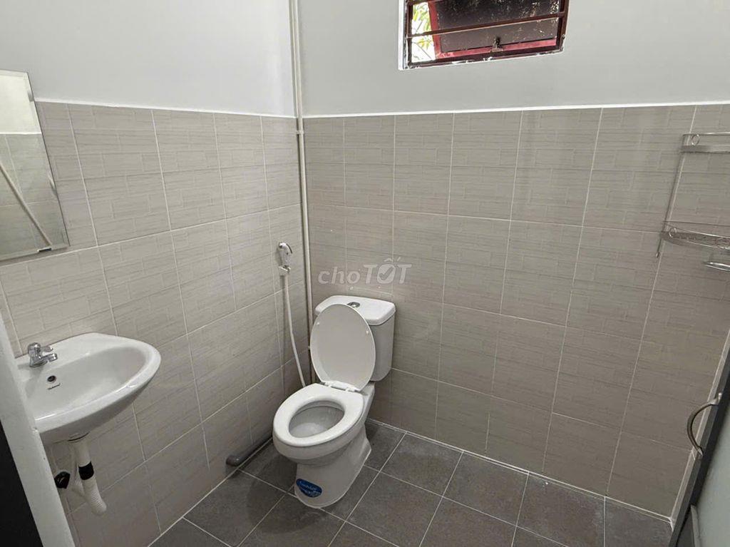 Phòng rất gần ĐH Văn Lang, full nội thất, rất đẹp