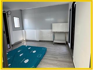 Phòng đối diện sthị Emart PVTrị, rất gần ĐH Công Nghiệp, full nội thất