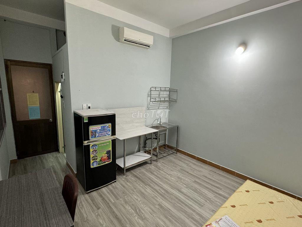 Phòng NG KIỆM (Phú Nhuận), gần rày xe lửa, full nội thất