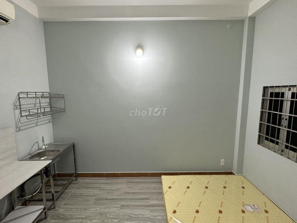 Phòng NG KIỆM (Phú Nhuận), gần rày xe lửa, full nội thất