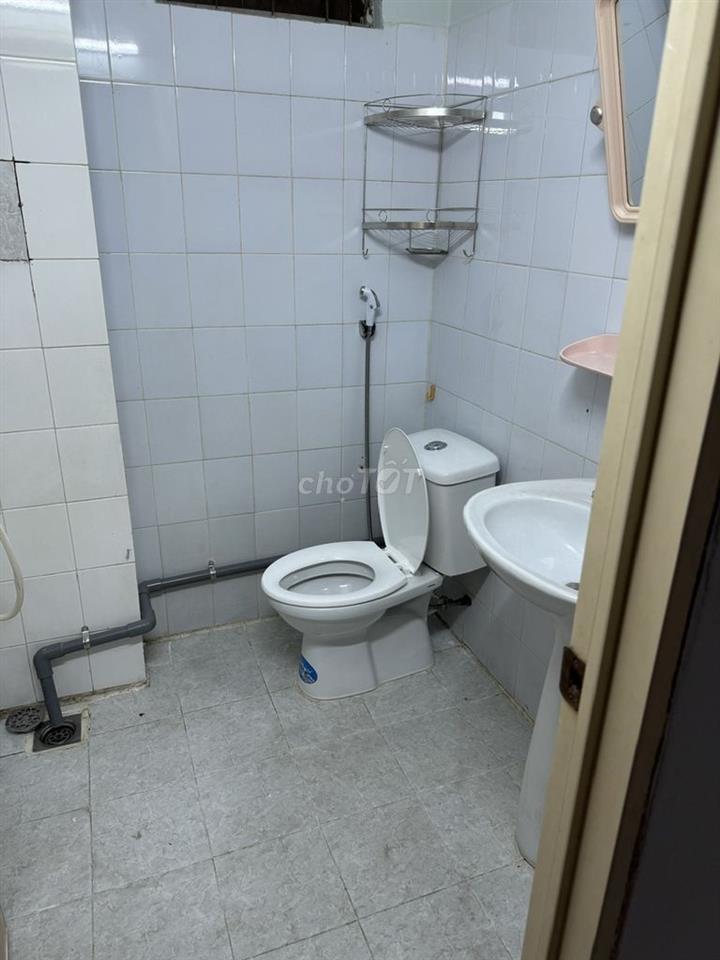 Phòng NG KIỆM (Phú Nhuận), gần rày xe lửa, full nội thất