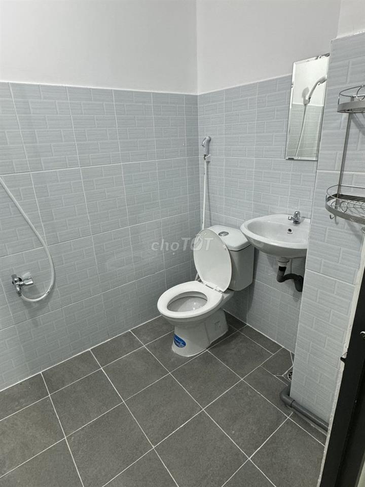 Phòng sát công viên Lê Văn Tám, full nội thất, ngay lầu 1