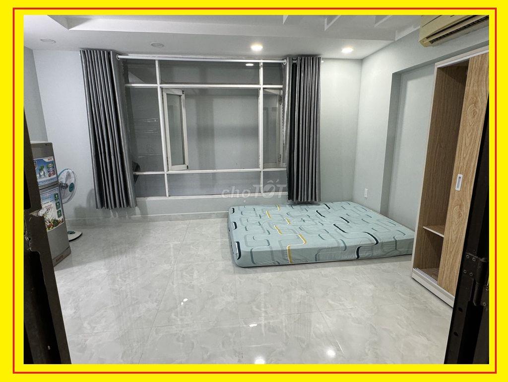 Phòng sát công viên Lê Văn Tám, full nội thất, ngay lầu 1