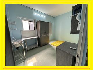 Phòng Bùi Đình Tuý, full nội thất, 2 cửa sổ thoáng, ngay lầu 1