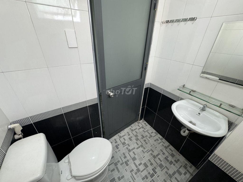 Phòng full nội thất đầu NTLong, gần BV Ung Bứu