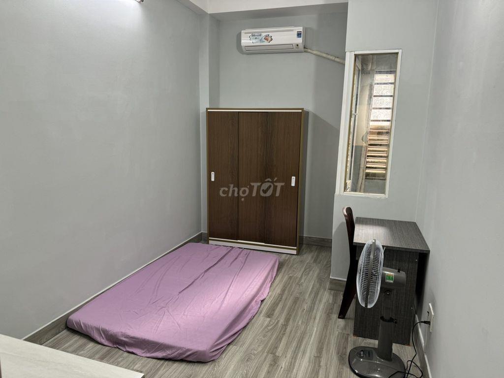 Phòng full nội thất đầu NTLong, gần BV Ung Bứu