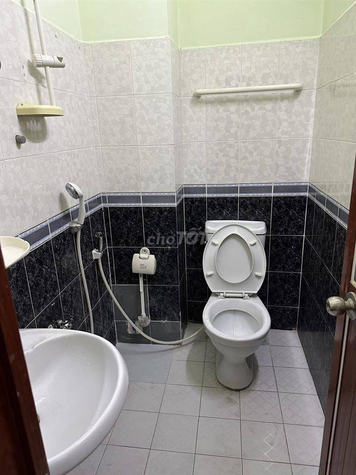 Phòng XVNT gần cầu Thị Nghè, full nội thất, ngay tầng trệt
