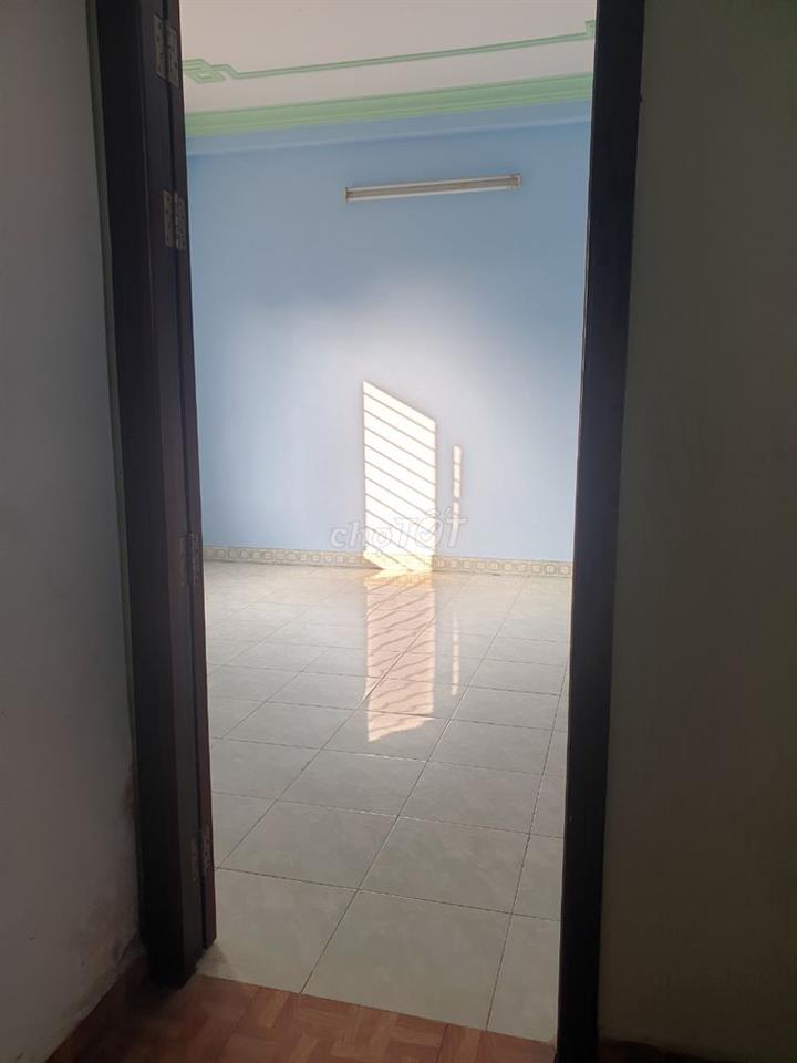 Phòng mini trong Biệt thự Bình Lợi, cho 1 người NAM ở