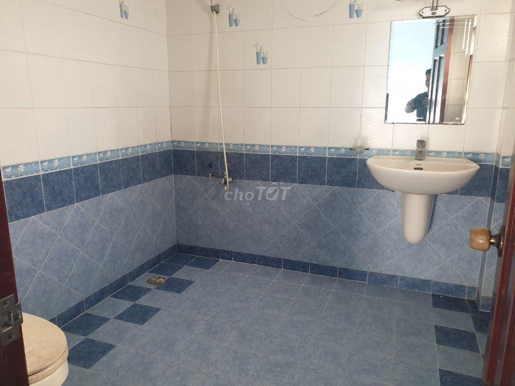 Phòng mini trong Biệt thự Bình Lợi, cho 1 người NAM ở