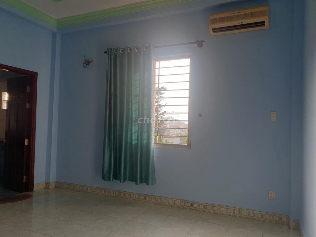 Phòng mini trong Biệt thự Bình Lợi, cho 1 người NAM ở