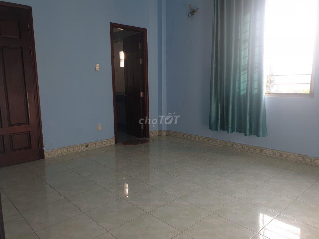 Phòng mini trong Biệt thự Bình Lợi, cho 1 người NAM ở