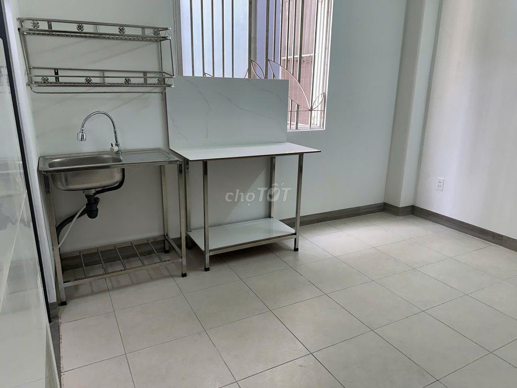 Phòng Bình Lợi chỉ cho nữ lịch sự thuê, có nhiều nội thất