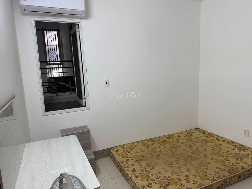 Phòng cho 1 NỮ, trong biệt thự Bình Lợi, full nội thất