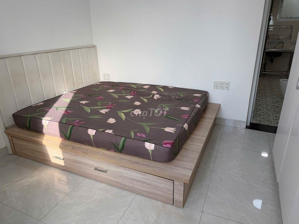 Phòng LQĐịnh gần PVĐồng, full nội thất, cửa sổ hứng gió bao mát thoáng