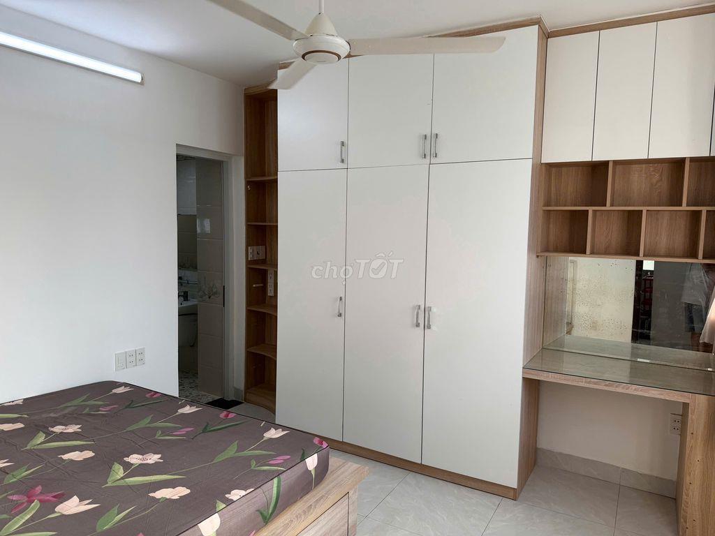 Phòng LQĐịnh gần PVĐồng, full nội thất, cửa sổ hứng gió bao mát thoáng