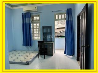 Phòng NGUYÊN HỒNG, lầu 1, có ban công, full nội thất