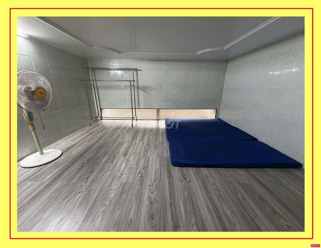 Phòng ĐẶNG THUỲ TRÂM, WC riêng, giờ giấc tự do