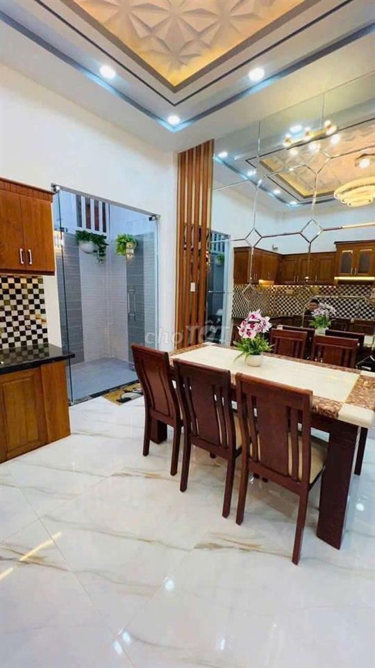 HẺM XE HƠI 1806HTP, TẶNG FULL NỘI THẤT