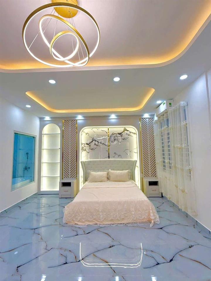 BIỆT THỰ SÂN VƯỜN CẦN BÁN GẤP