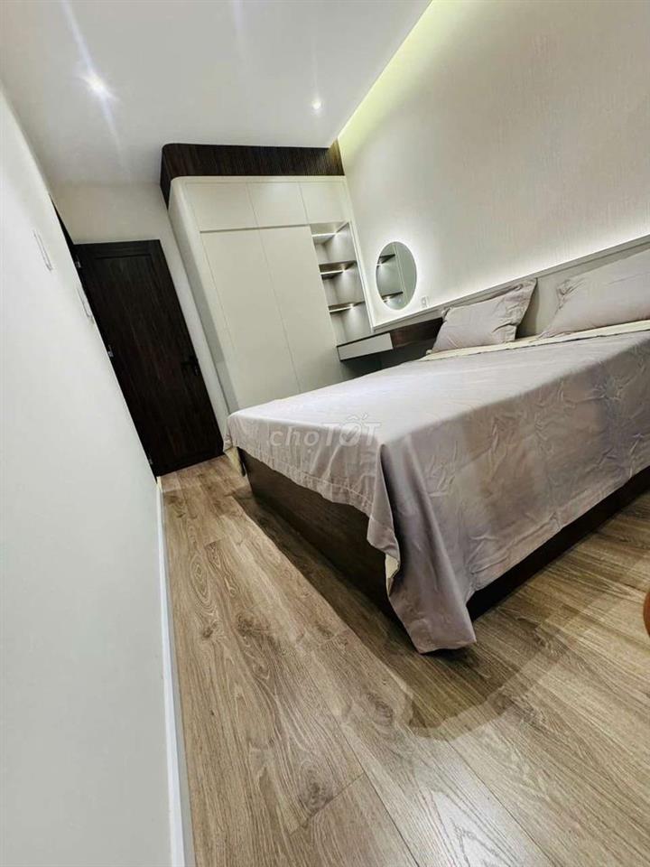 nhà vừa hoàn thiện tặng full nội thất cao cấp 