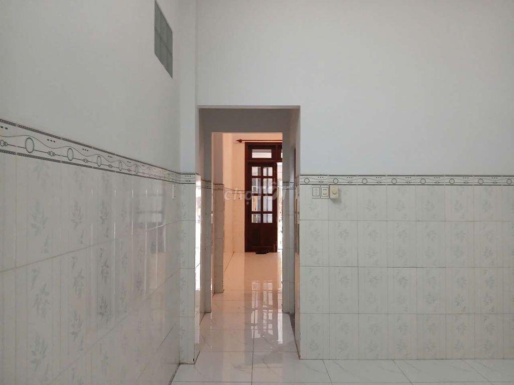mặt tiền đường phú thuận cần bán gấp 