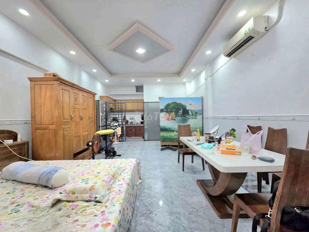 NHÀ DT KHỦNG 5X15 TRỆT LẦU 4PN 