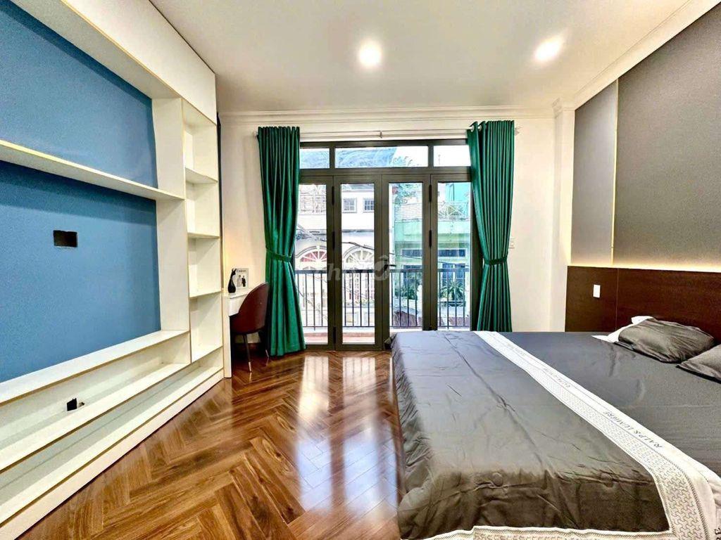 NHÀ CẦN BÁN DT 4X16 ĐÚC TRỆT 2 LẦU, SÂN THƯỢNG 