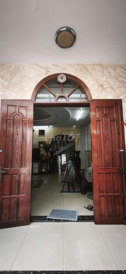 BIỆT THỰ QUẬN 7 CẦN BÁN 