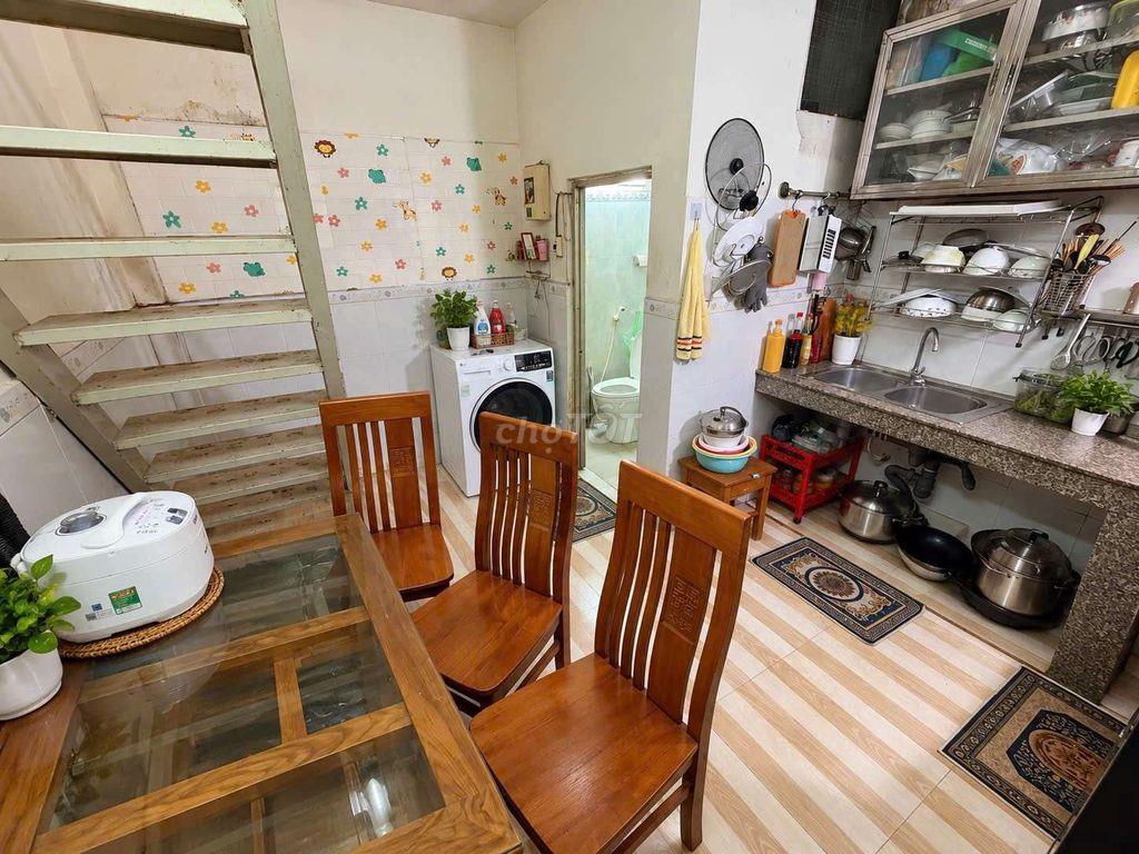 cần bán nhà hẻm 1716htp